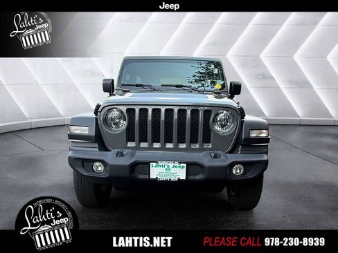 Used 2021 Jeep Wrangler Unlimited Sport AWD/4WD image 2