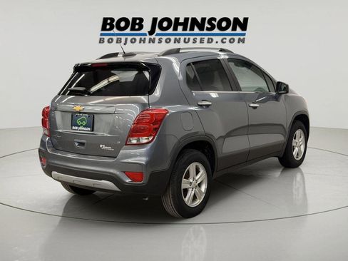 Certified 2019 Chevrolet Trax LT w/ LT Convenience Package image 3