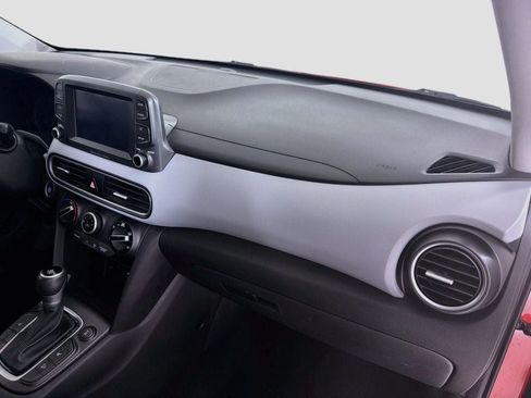 Used 2019 Hyundai Kona SEL AWD/4WD image 26