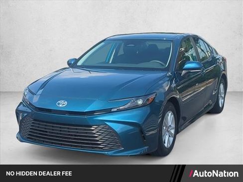 Certified 2025 Toyota Camry LE w/ Convenience Package FWD image 1