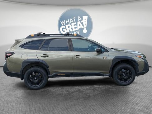 Used 2022 Subaru Outback Wilderness w/ Wilderness Package AWD/4WD image 2