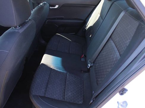 Used 2018 Kia Rio S image 10