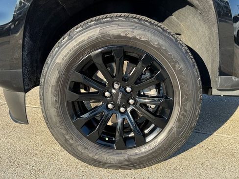 Used 2022 GMC Canyon Elevation w/ Elevation Premium Package image 14