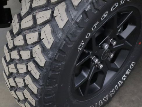 New 2026 Jeep Gladiator Willys AWD/4WD image 38