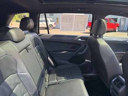 Used 2020 Volkswagen Tiguan SEL Premium R-Line AWD/4WD image 22