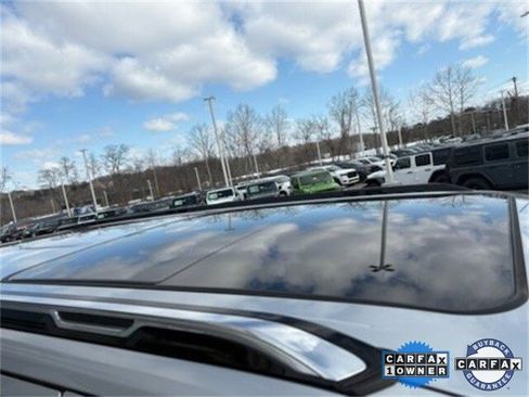 Used 2022 Jeep Wagoneer Series II w/ Premium Group I image 7