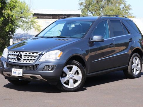 Used 2011 Mercedes-Benz ML 350 2WD image 4