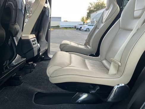 Used 2016 Tesla Model X Performance image 29