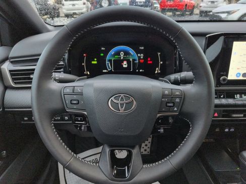Used 2026 Toyota Camry SE w/ Convenience Package FWD image 14