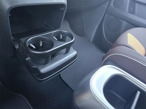 New 2025 Volkswagen ID. Buzz Pro S image 15