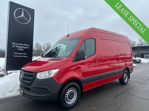 Used 2026 Mercedes-Benz Sprinter 144 Cargo image 1
