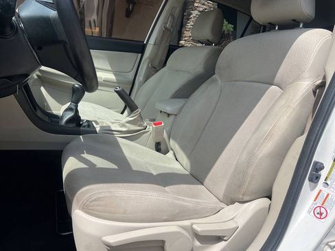 Used 2013 Subaru Crosstrek 2.0i Premium AWD/4WD image 9