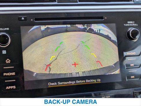 Used 2018 Subaru Outback 2.5i Premium image 18