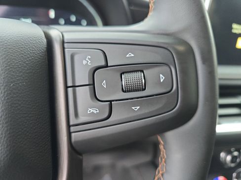 Used 2024 GMC Yukon XL AT4 w/ Technology Package image 20