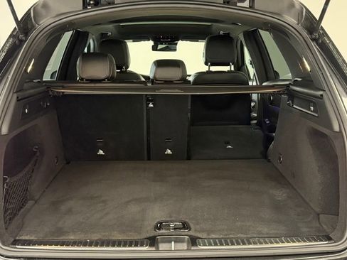 Used 2022 Mercedes-Benz GLC 300 4MATIC w/ AMG Line image 27