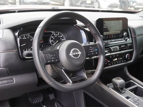 Used 2024 Nissan Pathfinder Rock Creek image 20
