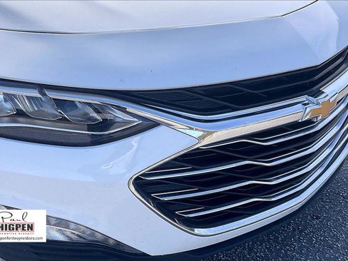 Used 2024 Chevrolet Malibu LT image 27