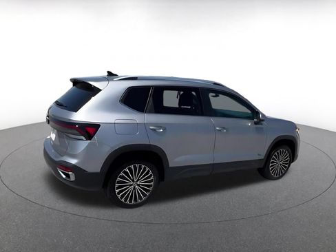 Used 2026 Volkswagen Taos SE FWD image 14
