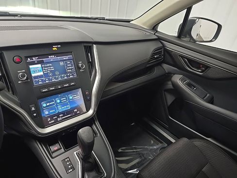 Used 2021 Subaru Outback 2.5i image 25