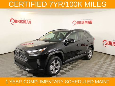 Used 2025 Toyota RAV4 XLE AWD/4WD image 3