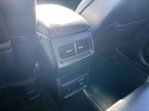 Used 2023 Ford Edge SEL w/ Convenience Package image 28