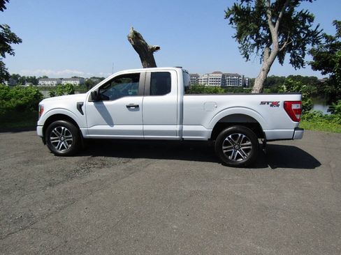 Used 2021 Ford F150 XL w/ Equipment Group 101A High AWD/4WD image 4
