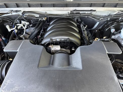 Used 2018 Chevrolet Silverado 1500 LTZ Z71 AWD/4WD image 19