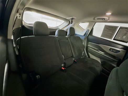 Used 2021 Nissan Murano S image 24