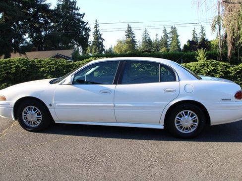 Used 2002 Buick Le Sabre Custom w/ Prestige Pkg FWD image 12