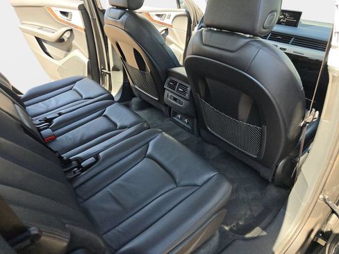 Used 2019 Audi Q7 2.0T Premium w/ Convenience Package AWD/4WD image 13