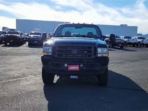 Used 2003 Ford F250 XL image 3