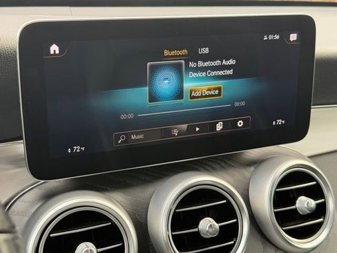 Used 2022 Mercedes-Benz GLC 300 4MATIC image 34