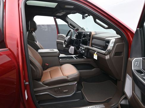 New 2026 Ford F250 King Ranch w/ Chrome Package image 34