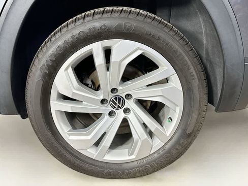 Used 2021 Volkswagen Atlas SE w/ Panoramic Sunroof Package image 8