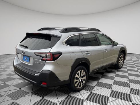Certified 2025 Subaru Outback Premium image 26