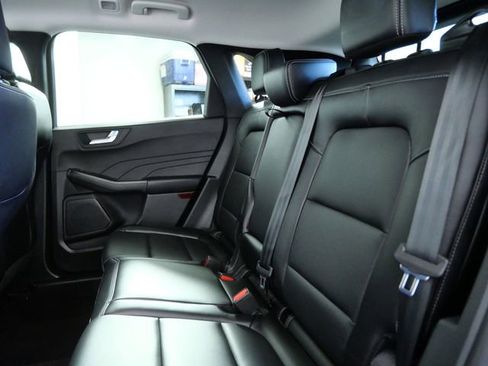 Certified 2025 Ford Escape Platinum image 15