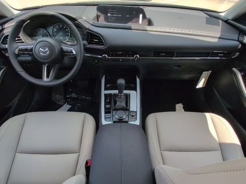 Used 2025 MAZDA CX-30 AWD 2.5 S w/ Preferred Package image 11