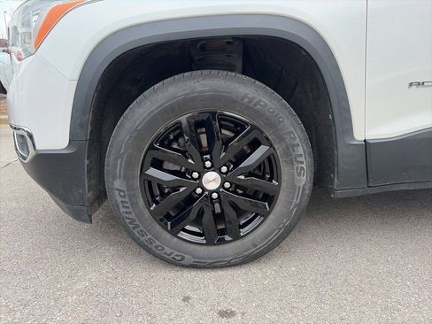 Used 2019 GMC Acadia SLT image 33