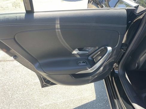 Used 2025 Mercedes-Benz CLA 250 4MATIC image 19