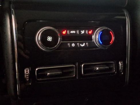 Used 2022 Lincoln Aviator AWD image 16