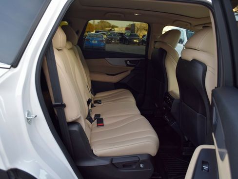 Used 2022 Acura MDX FWD image 25