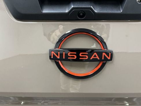 Used 2023 Nissan Frontier PRO-4X w/ Pro Convenience Package AWD/4WD image 31