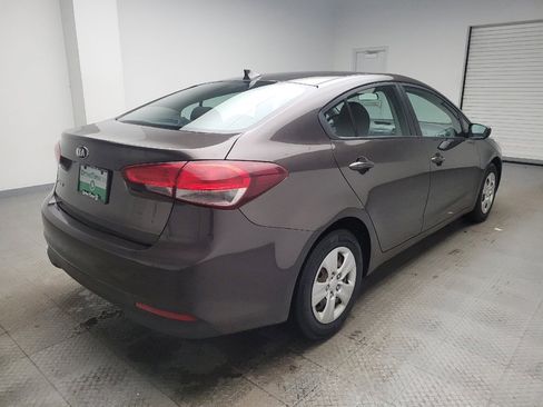 Used 2017 Kia Forte LX w/ LX Popular Package image 10