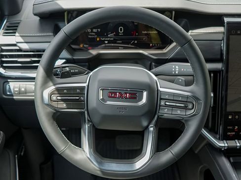 New 2026 GMC Acadia Elevation image 24