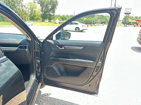 Used 2025 MAZDA CX-5 AWD 2.5 S w/ Preferred Package image 32