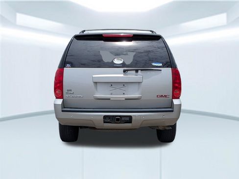 Used 2008 GMC Yukon SLT w/ SLT Preferred Equipment Group AWD/4WD image 5