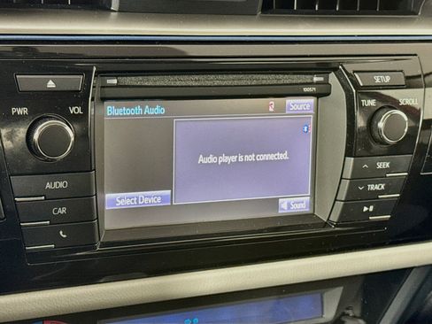 Used 2016 Toyota Corolla LE FWD image 14