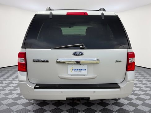 Used 2014 Ford Expedition EL Limited w/ Equipment Group 301A AWD/4WD image 11