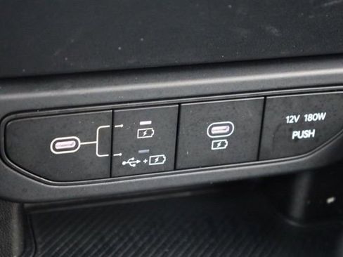 Certified 2025 Kia K4 LXS image 28