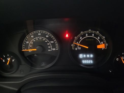 Used 2015 Jeep Patriot High Altitude AWD/4WD image 23